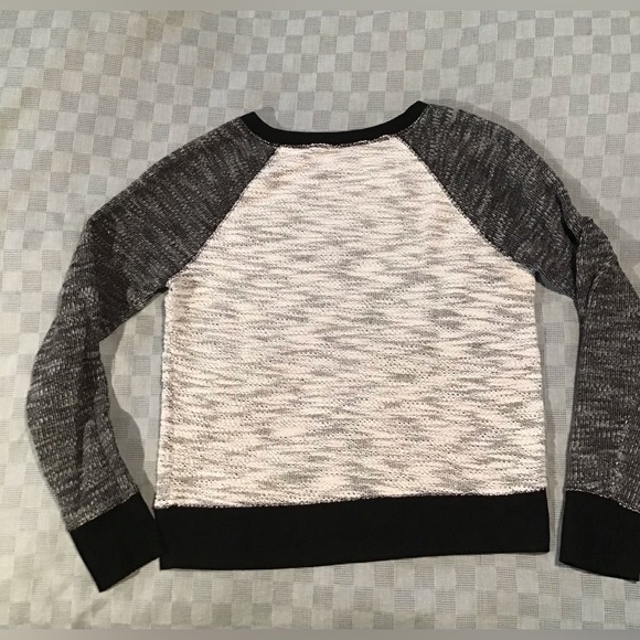 Mossimo Supply Co Women's Sweater Sz M Raglan Sleeve - Picture 3 of 6